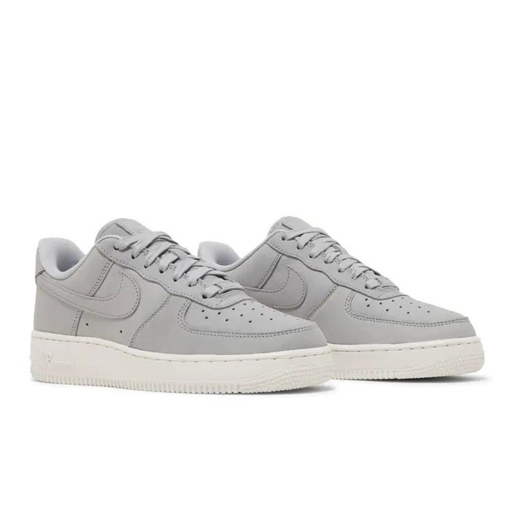 Nike‎ Air Force 1 Low '07 PRM Wolf Grey (Women's) size 7 DR9503-001